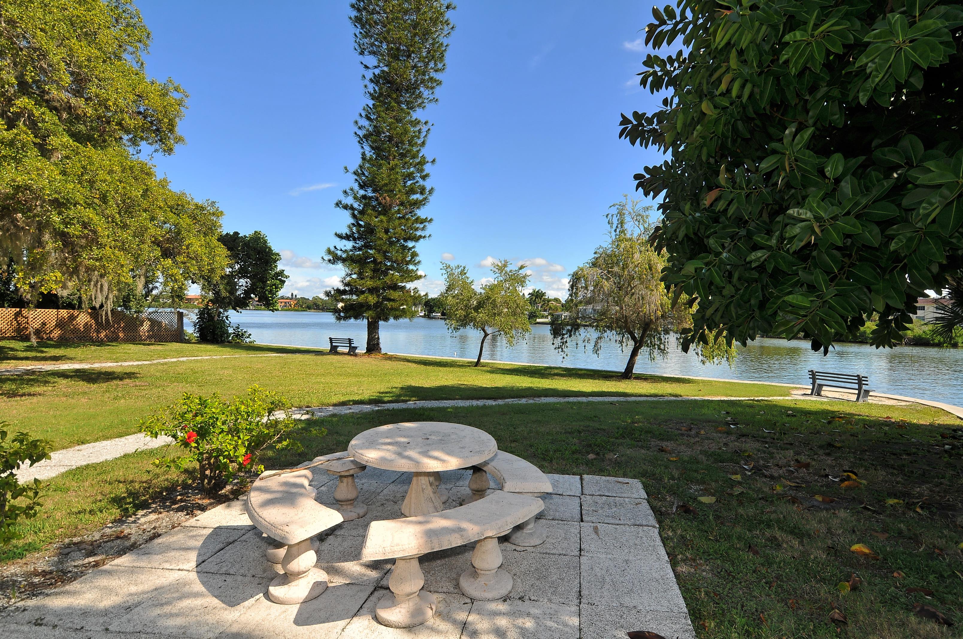 Anchorage in Siesta Key Waterfront Condos for Sale in Sarasota