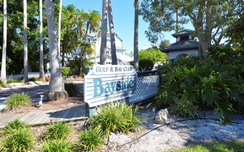 Gulf & Bay Club Bayside in Siesta Key Entrance Sign