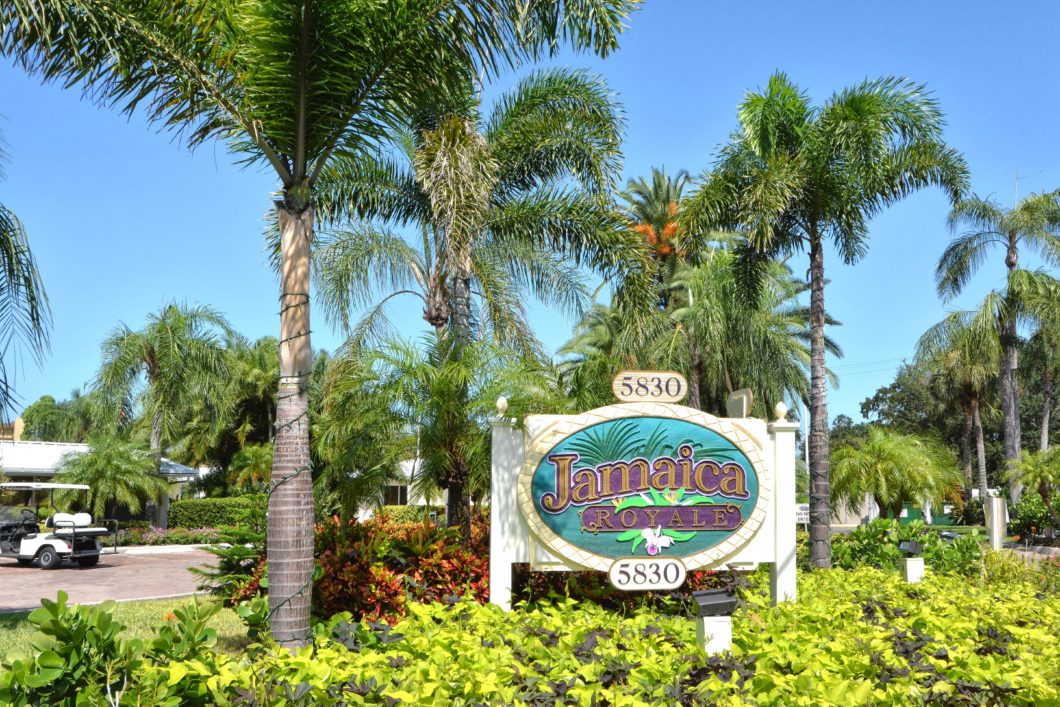 Jamaica Royale in Siesta Key Beachside Villas & Condos for Sale