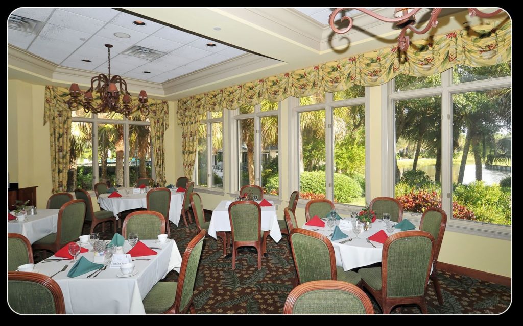 Venice Golf and Country Club Dining Room 2
