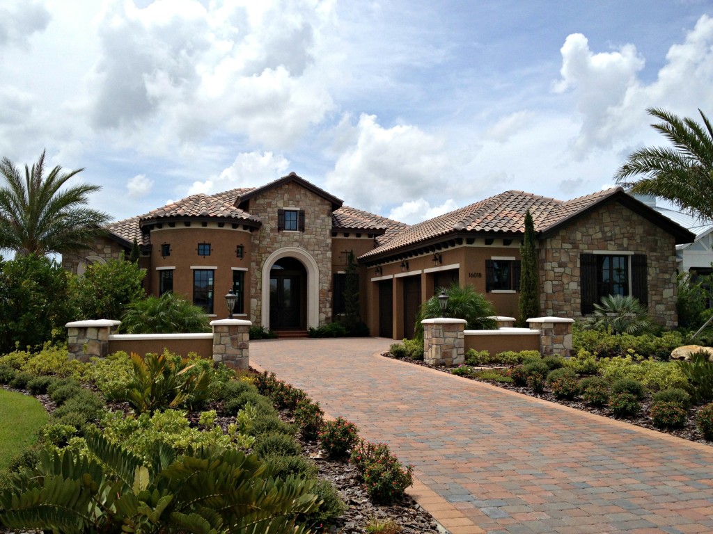 Home for Sale at the Lake Club in Lakewood Ranch