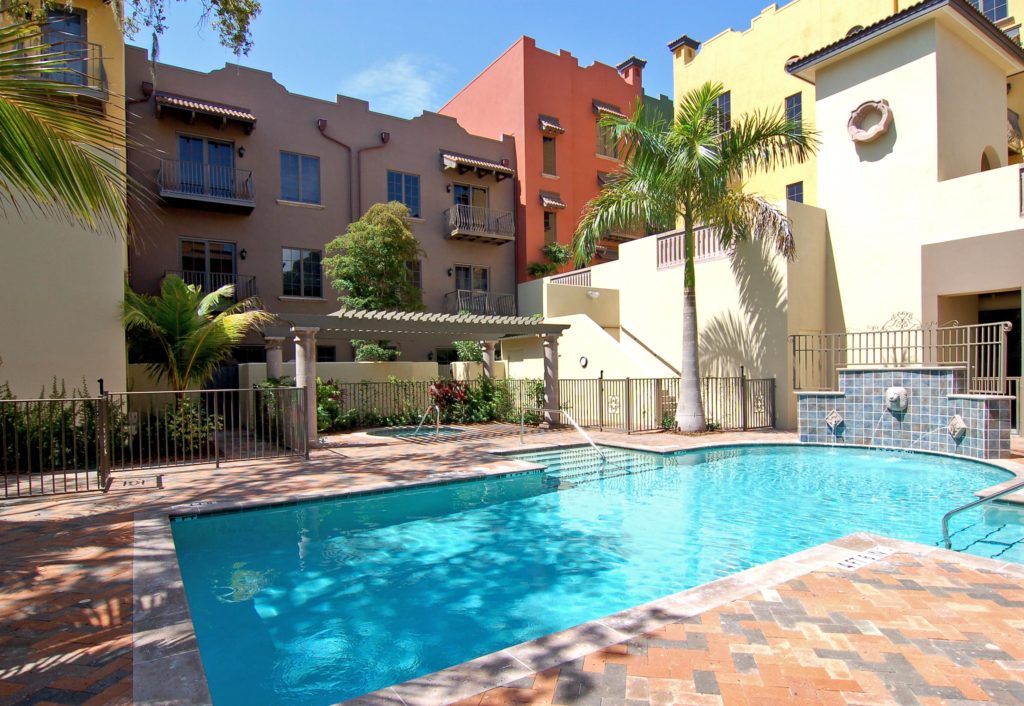 Burns Court Villas in Downtown Sarasota Pool 5