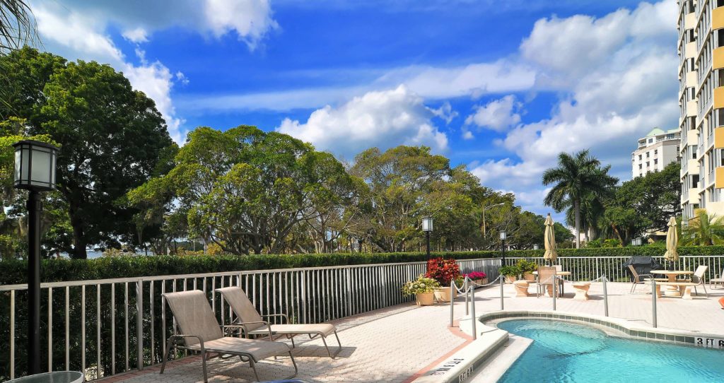 Royal St Andrew in Sarasota Condos for Sale